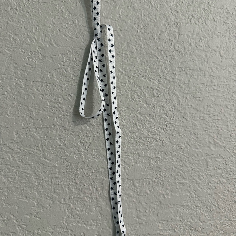 Star Print White Shoelaces with Black Stars